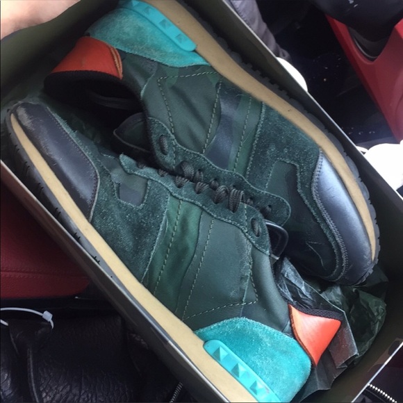 valentino sneakers second hand